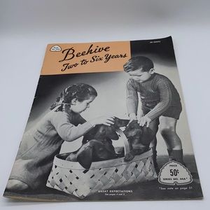 Vintage Beehive Two to Six Years Book 44A Children’s Knitting Patterns